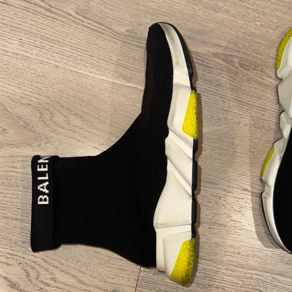 Balenciaga Black and White Sock Sneakers - Picture 3 of 7